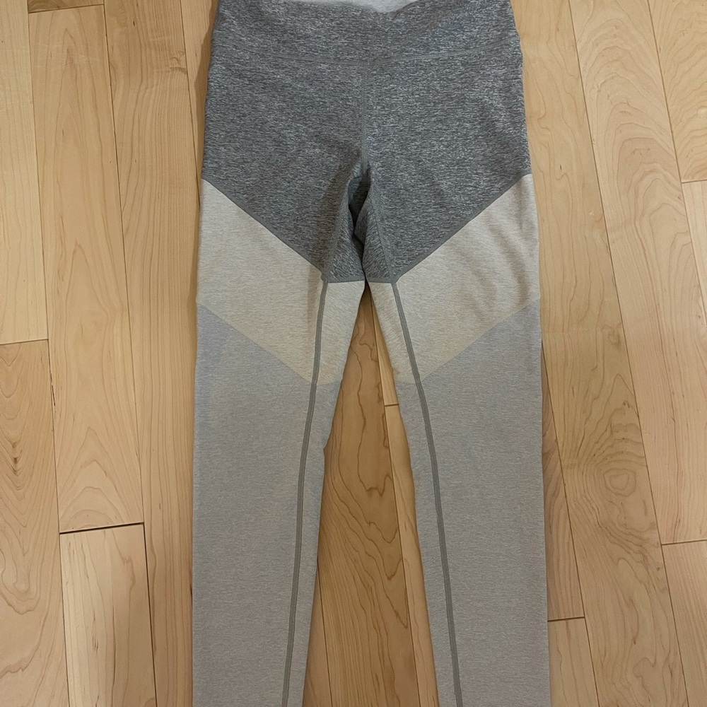 Outdoor Voices x allbirds high rise 7/8 leggings